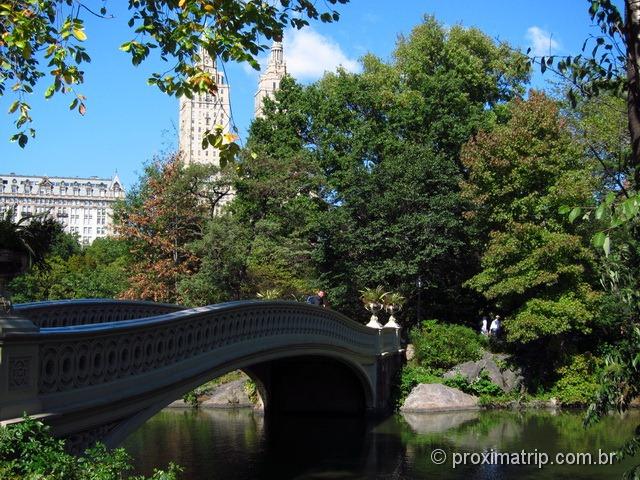 Passeio a pé em Nova York: Bow Bridge no central park