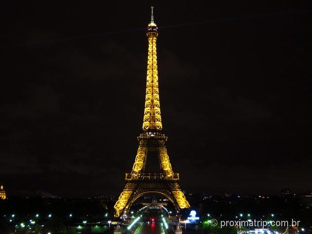 Featured image of post Foto Da Torre Eiffel A Noite - Guarda le immagini di %{phrase}.