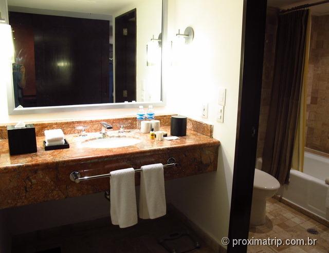 banheiro do Hyatt Regency Cancun • review do Proxima Trip