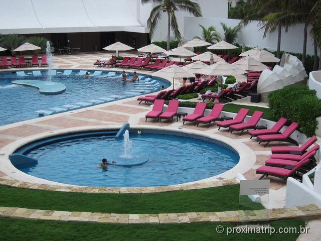 piscina do hotel Hyatt Regency Cancun