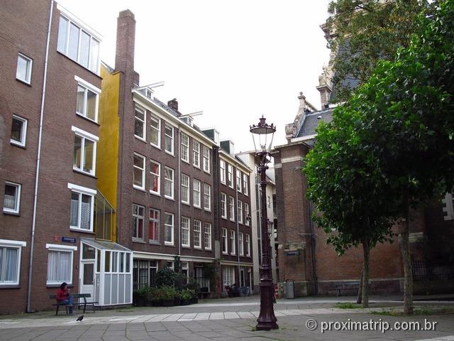 apartamentos pequenos com janelas enormes! - Amsterdam