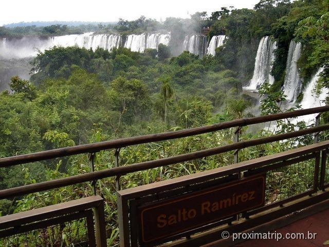 Salto Ramrez - paseo superior do Parque Nacional do Iguazú - cataratas argentinas