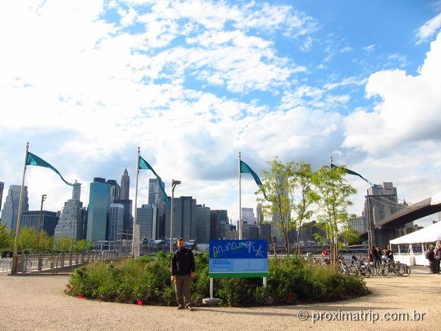 Passeio a pé pelo Brooklyn Bridge Park em Nova york