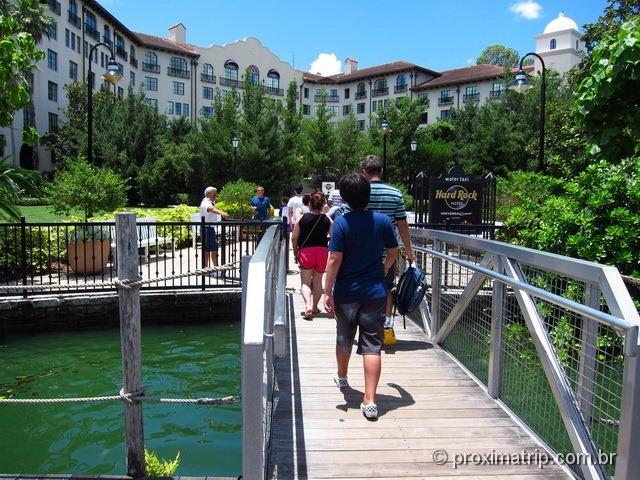 chegando no Hard Rock Hotel Orlando de barco!