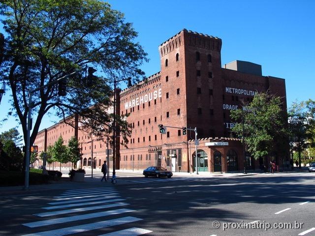 Metropolitan Storage Warehouse em Boston, construído em 1895!