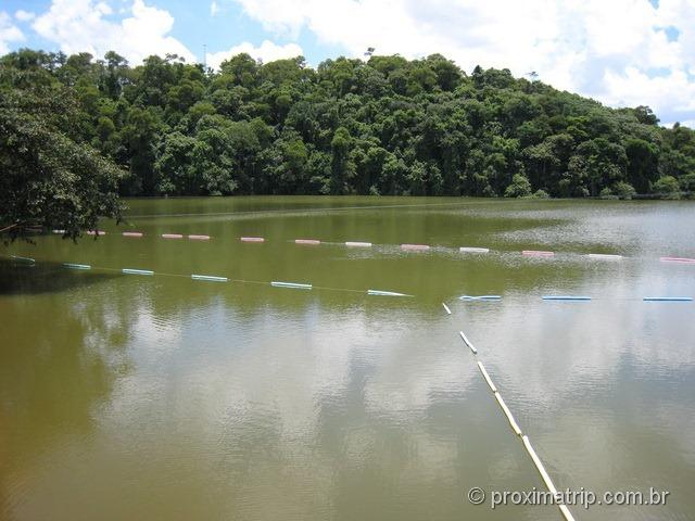 Tirolesa sobre o lago - Wet'n Wild de Itupeva 