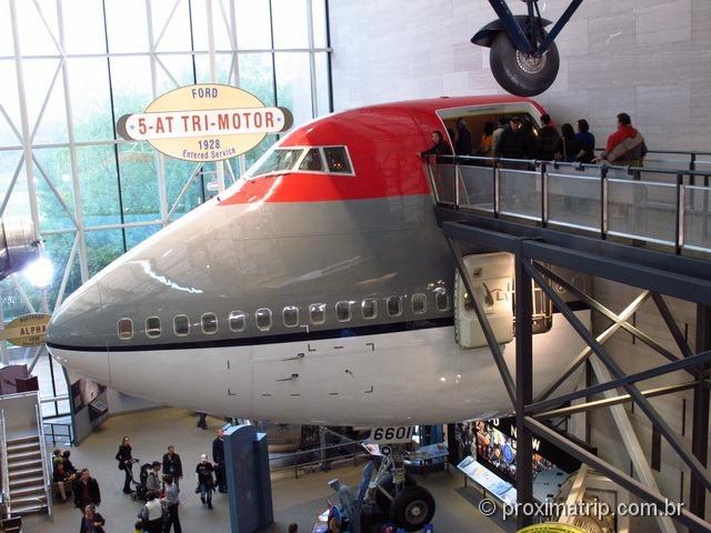 Nariz de um Boeing 747 em escala 1:1 - National Air & Space Museum - Washington DC