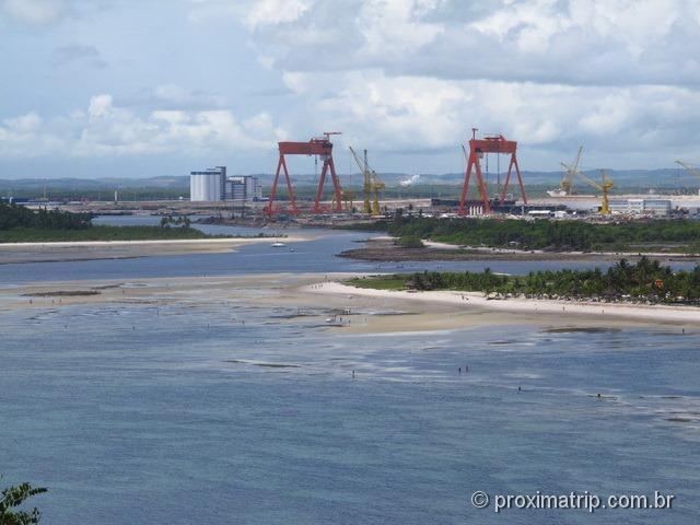 Porto de Suape, e a praia Paraíso - Cabo de Santo Agostinho