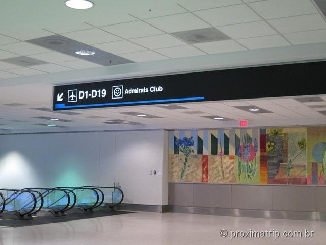 Como chegar na sala VIP Admirals Club (portão D15) no Aeroporto internacional de Miami - MIA