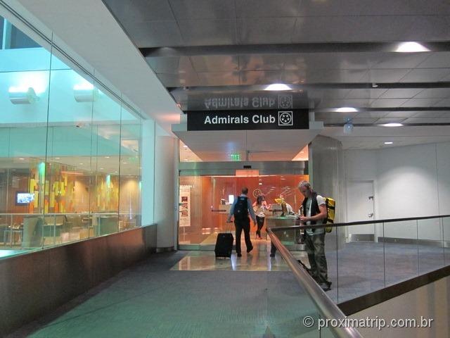 Portão de entrada da sala VIP Admirals Club (portão D15) no Aeroporto internacional de Miami - MIA