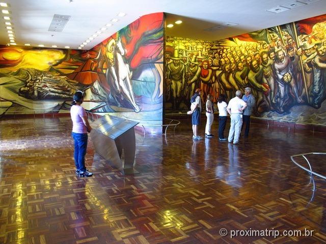 Lindo mural no Museu Nacional de História - Cidade do México