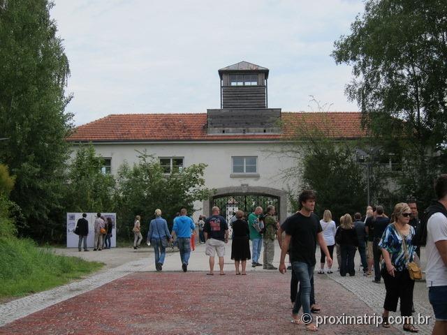 Dachau - entrada do campo de concentração