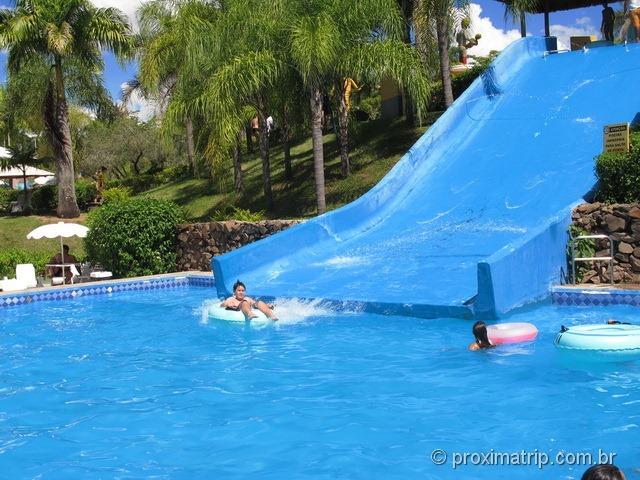 toboágua tipo "escorregador" - Parque aquático Thermas Water Park - Águas de São Pedro