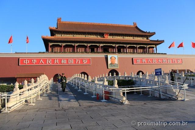 Tian'an Men com a foto do Mao Tsé Tung - Praça da paz Celestial - Pequim