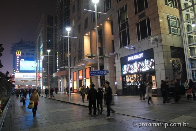 Rua Wangfujing em Pequim