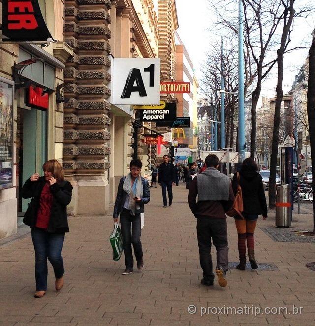 Loja de telefonia celular da A1 em Viena, na Mariahilfer strasse