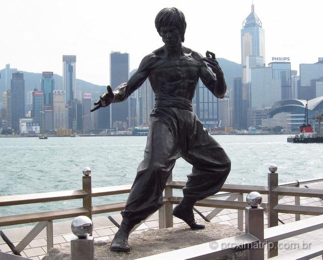 Estátua do Bruce Lee na Avenida das Estrelas - Hong Kong