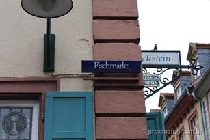 Rua dos restaurantes em Heidelberg
