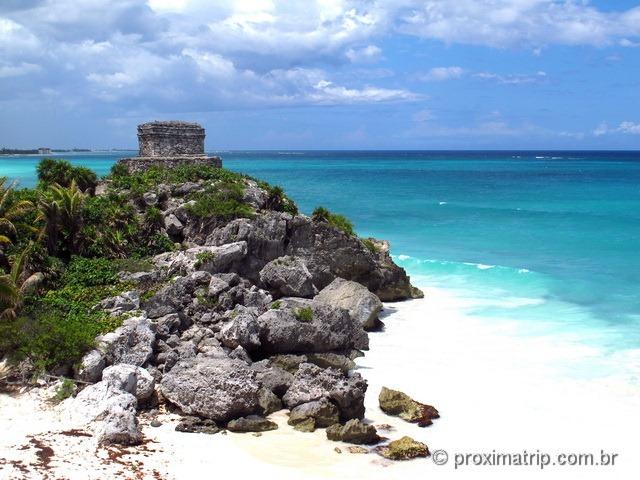 Tulum: ruínas e um mar lindo para completar o cenário Tulum: ruínas e um mar lindo para completar o cenário