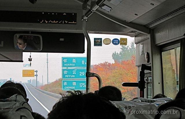 Ônibus 916 de Pequim até Huairou - Muralha da China em Mutianyu