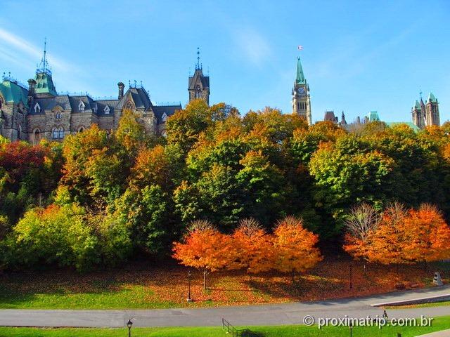 Parque junto ao Canal de Rideau