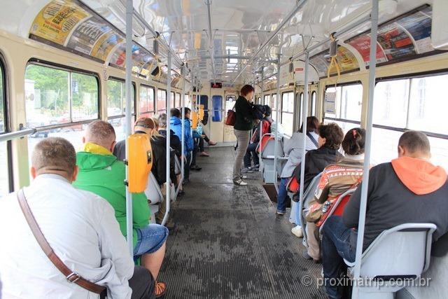 Como andar de bonde (tram) em Praga