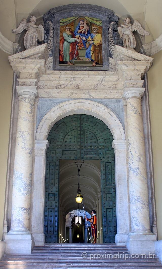 Onde pegar os ingressos/tickets/bilhetes gratúitos para ver o Papa no Vaticano