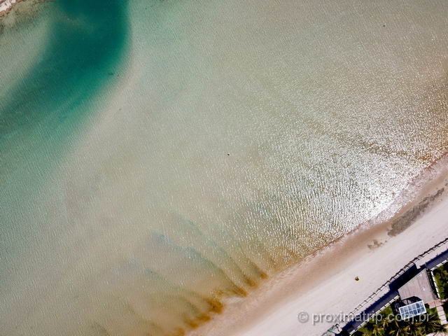 Praia de Muro Alto, em Porto de Galinhas - uma das praias mais bonitas do Brasil