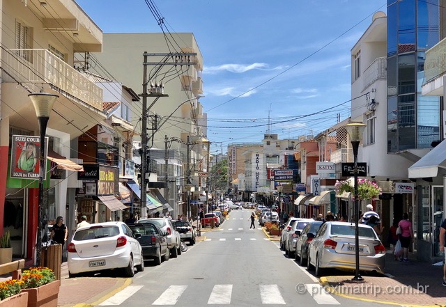 Centro comercial em Serra Negra