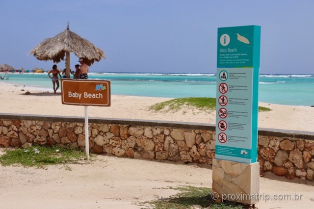 Praia Baby Beach em Aruba