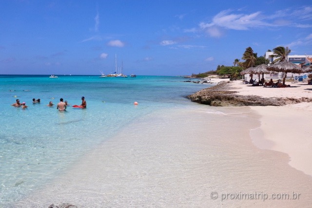 Praia de Boca Catalina em Aruba