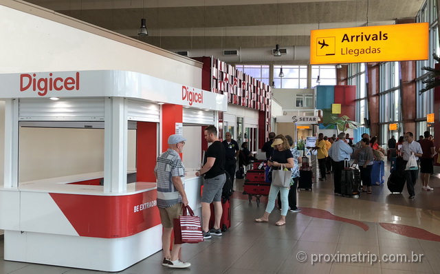 Onde comprar chip de celular em Aruba: Lojas Digicel e Setar no aeroporto