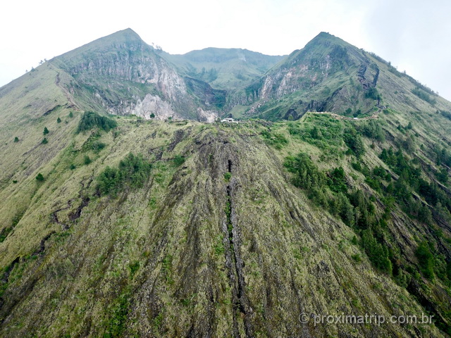 Cratera do Vulcão Batur, fotografado com o drone!