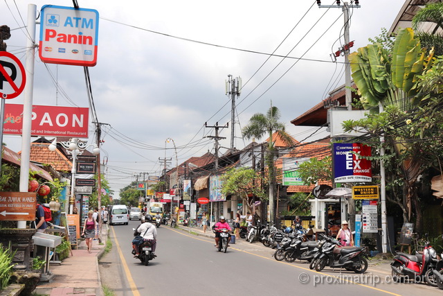 Passeio a pé pelo centrinho de Ubud: lojas, galerias de arte e restaurantes