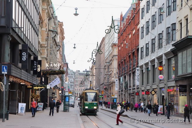 O que fazer em Helsinki: caminhar pela cidade é agradável, as ruas são planas e tranquilas