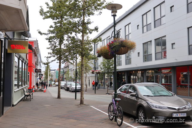 Laugavegur: passear pela avenida é um dos passeios agradáveis em Reykjavík