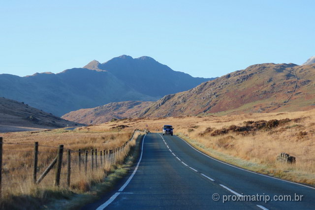 Estrada no Parque Nacional Snowdonia