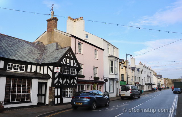 Beaumaris é compacta mas tem toda estrutura necessária para receber os turistas