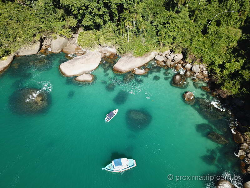 Passeio de traineira em Paraty