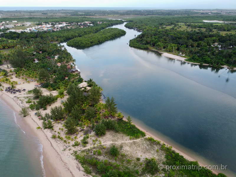 Rio Carapitangui visto com drone, em Barra Grande, na Bahia