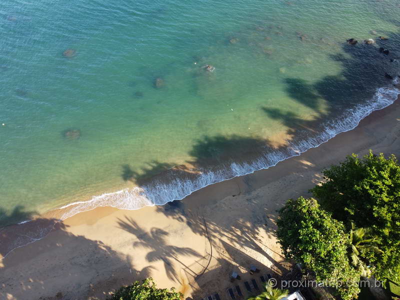 amanhecer na Praia do Julião, em Ilhabela