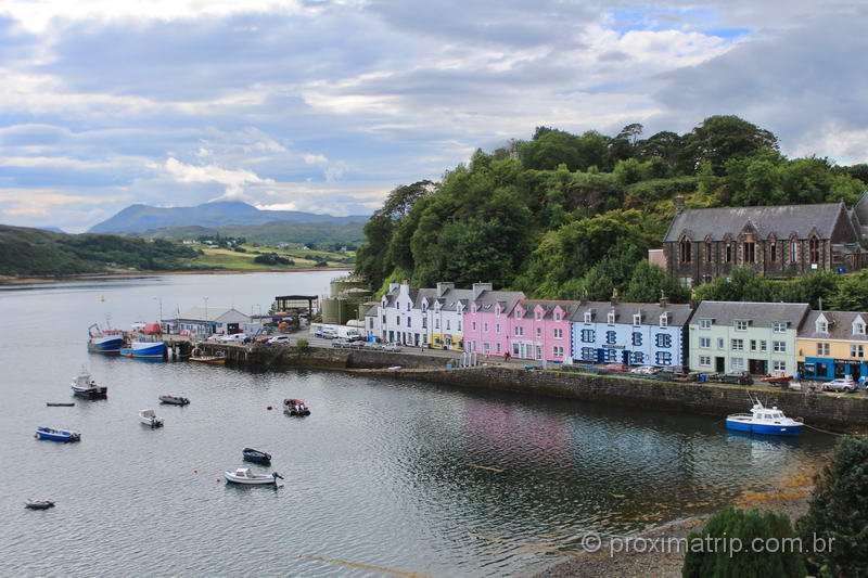 Portree, principal cidade na Ilha de Skye