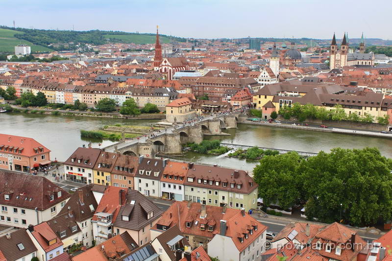 Vista panorâmica de Würzburg, na Rota Romântica - Alemanha.