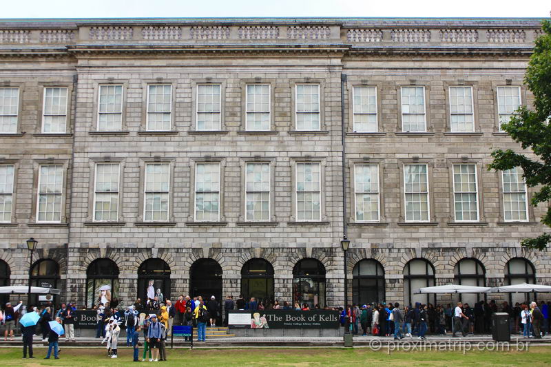 Trinity College Dublin: filas para ver de perto o famoso Livro de Kells