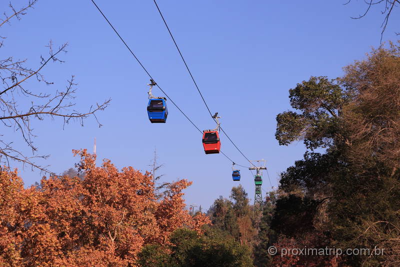 Roteiro de 5 dias em Santiago do Chile: um passeio de teleférico ao Cerro San Cristóbal não pode faltar